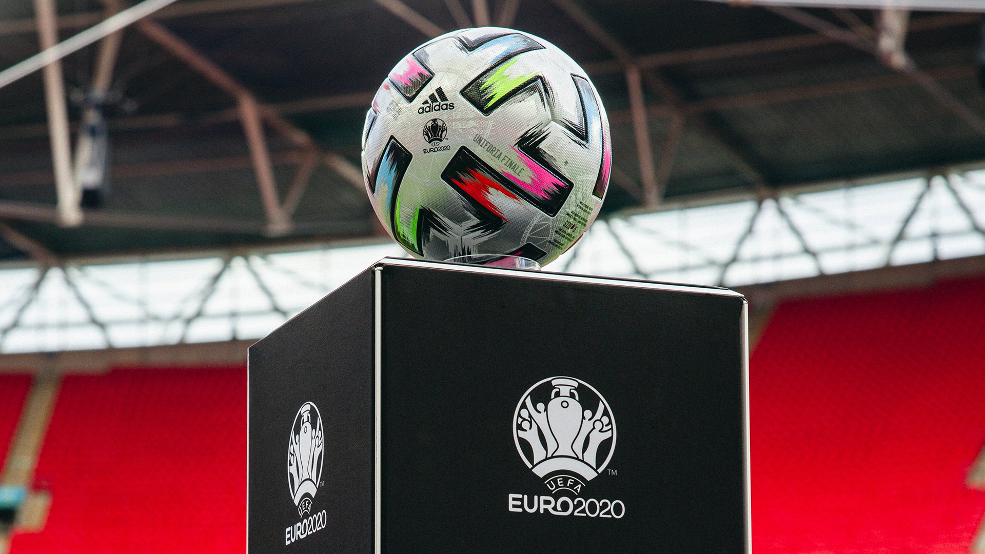 官方发布2020欧洲杯决赛用球“Uniforia Finale”